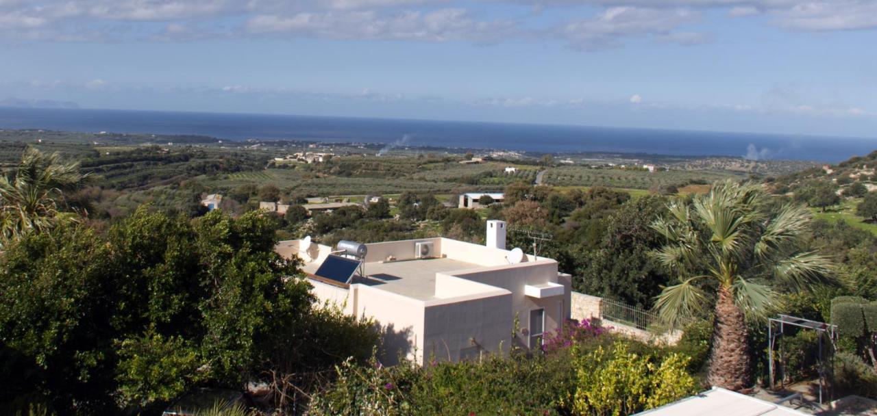 Gemuetliche Villa Mailin Priv. Pool Schoene Aussicht Skouloúfia المظهر الخارجي الصورة