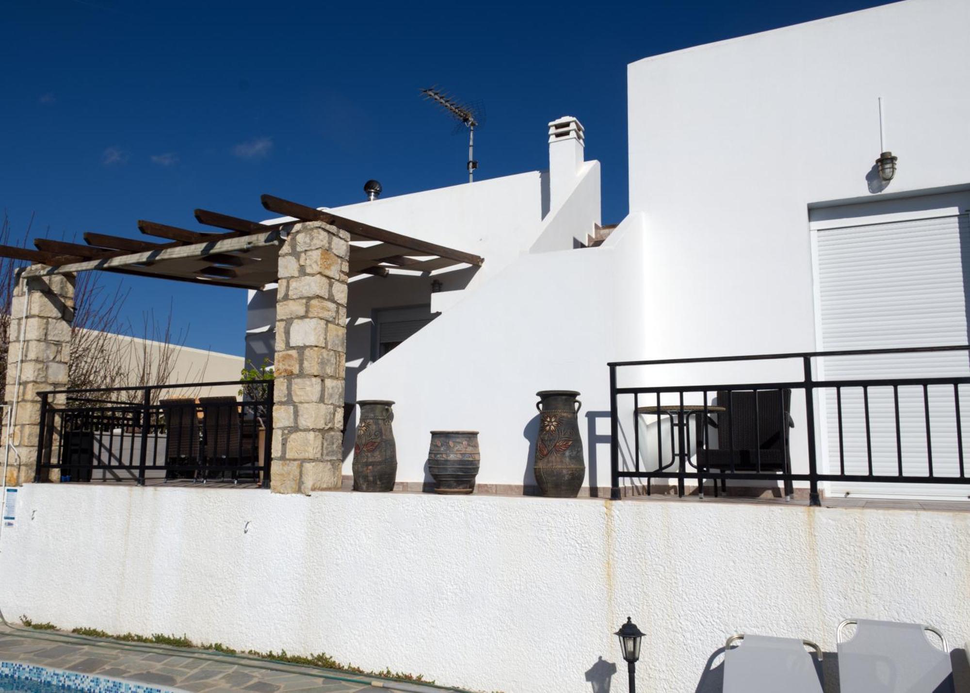 Gemuetliche Villa Mailin Priv. Pool Schoene Aussicht Skouloúfia المظهر الخارجي الصورة