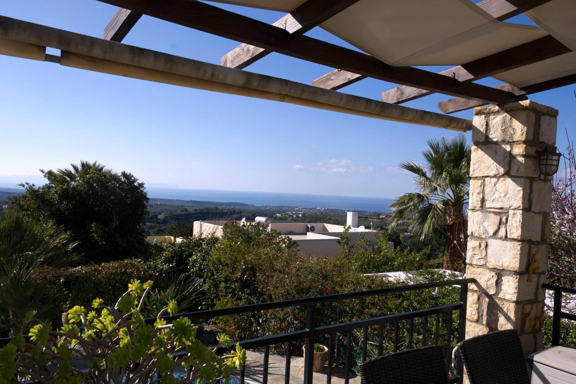 Gemuetliche Villa Mailin Priv. Pool Schoene Aussicht Skouloúfia المظهر الخارجي الصورة
